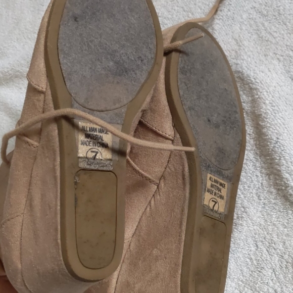 Wedges - Picture 4 of 5